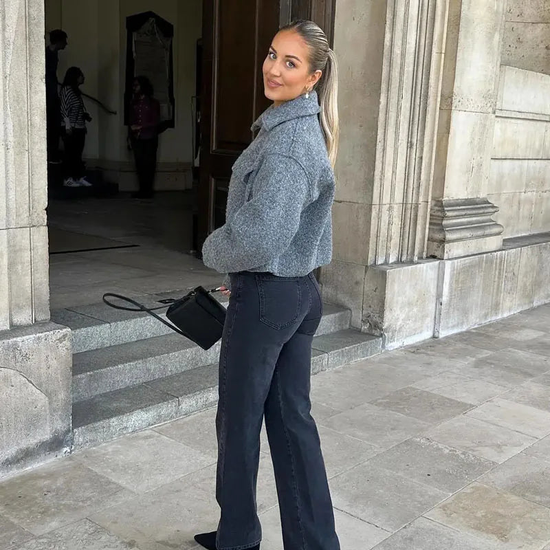 Chic Tweed Cropped Jacket