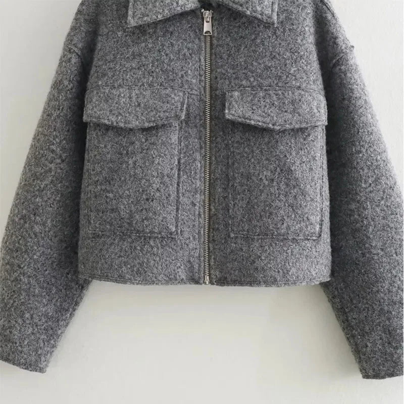 Chic Tweed Cropped Jacket