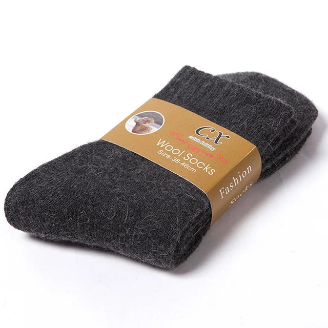 The Luxe Cashmere-Blend Socks