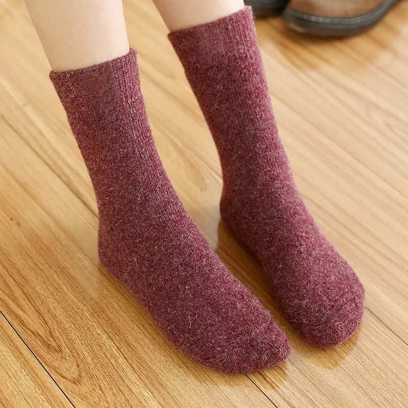 The Luxe Cashmere-Blend Socks